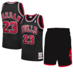 ست تاپ و شلوارک لباس بسکتبال شیکاگو بولز مشکی NBA Chicago Bulls Basketball Jerseys