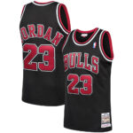 ست تاپ و شلوارک لباس بسکتبال شیکاگو بولز مشکی NBA Chicago Bulls Basketball Jerseys