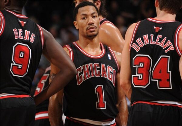 ست تاپ و شلوارک لباس بسکتبال شیکاگو بولز مشکی NBA Chicago Bulls Basketball Jerseys